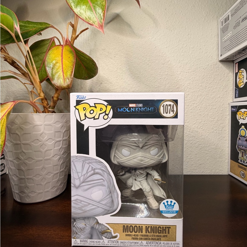 Funko Pop! Vinyl: Marvel - Mr. Knight (Glows in the Dark) - Walmart (Exclusive)